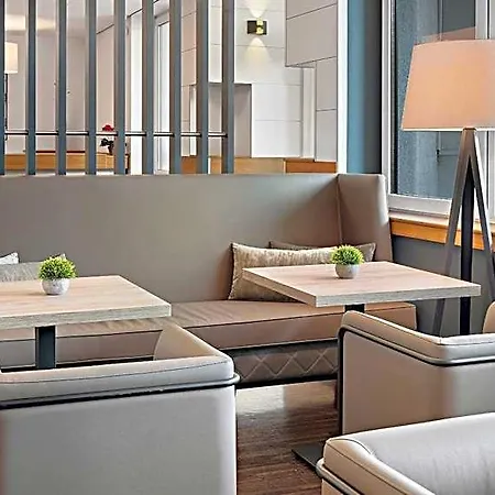 Newton Ξενοδοχείο 4*