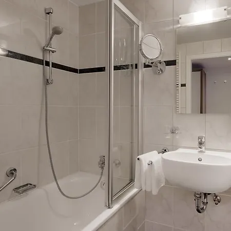 Newton Ξενοδοχείο