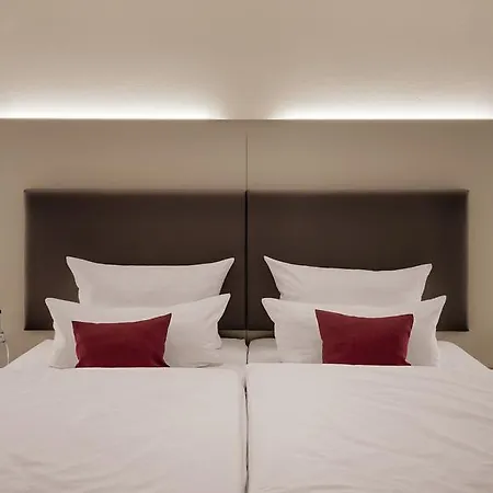Newton 4* Heilbronn