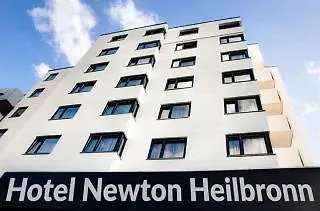 Newton 4*