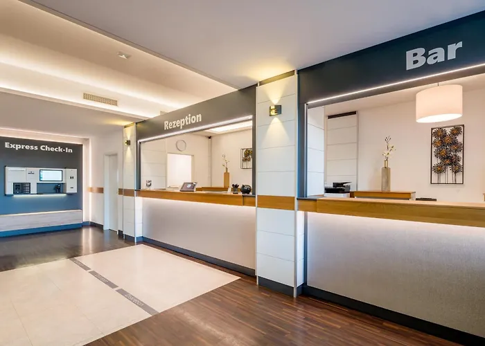 海尔布​​隆牛顿酒店 海尔布隆